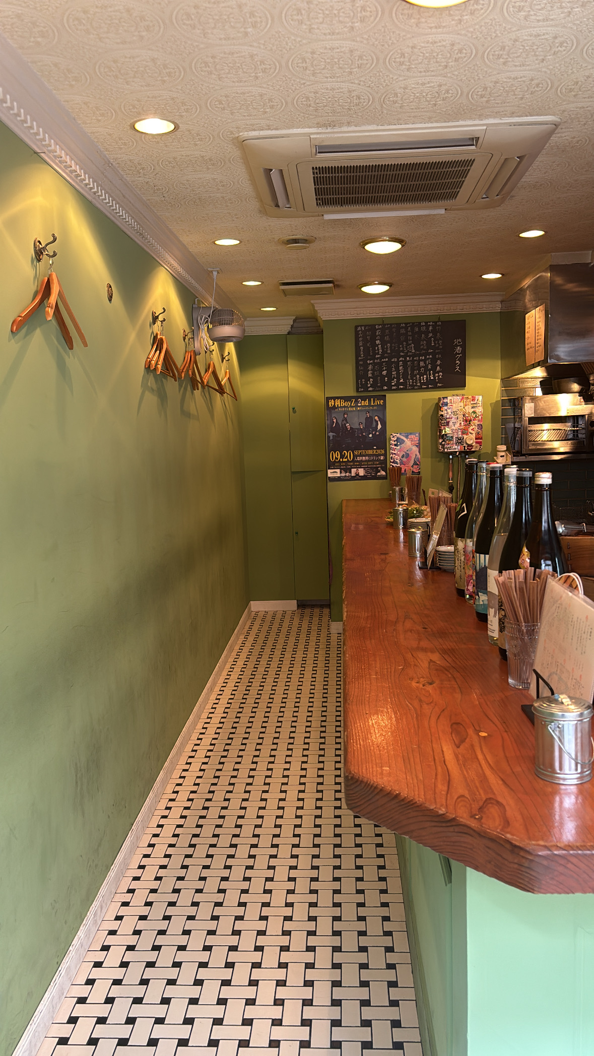 STAND COBEの店舗写真2
